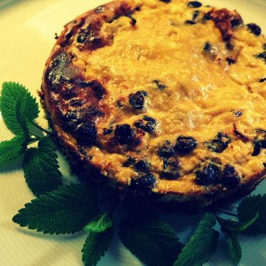 Restekuchen! … hmm, hmm, hmm …  Kuchen, wir freuen uns auf Dein zweites Leben!