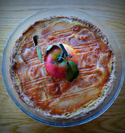An apple a day, keeps the doctor away !