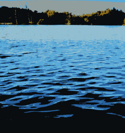 海くれて鴨のこゑほのかに白し – „Das dunkle Meer und ein Wildentenruf im verschwommenen Weiß.“
